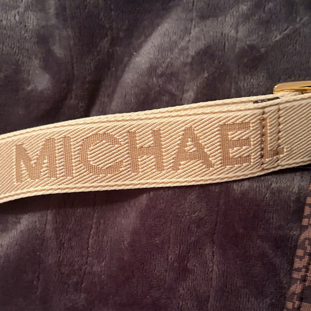 Michael Kors Signature Brown and Tan Crossbody Bag - Picture 5 of 8